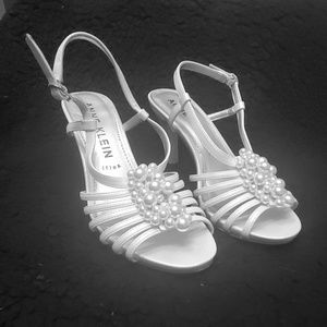 Womens special occasion shoes